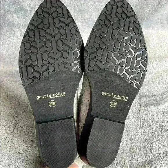 Gentle Souls by Kenneth Cole Neptune Bootie Size 6.5M NIB - Picture 7 of 11